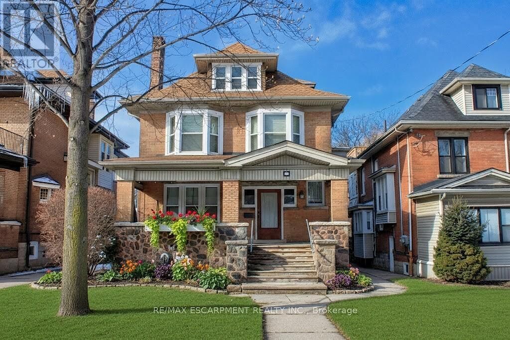 House in Hamilton (Blakeley)