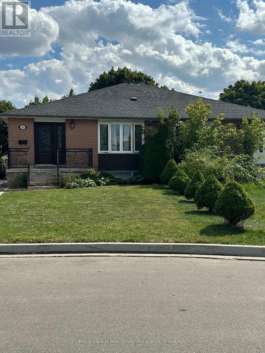 House in Brampton (Avondale)