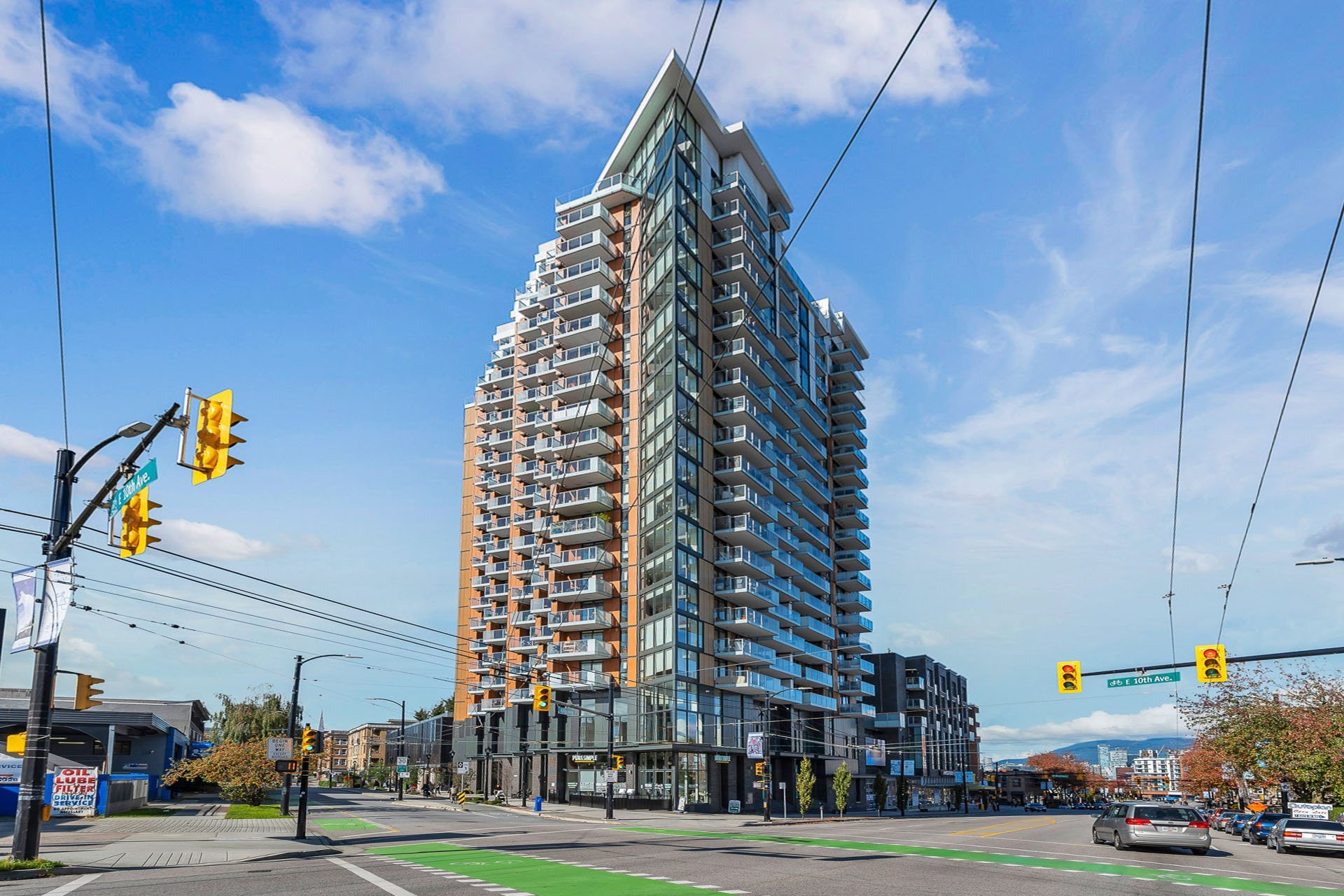 285 East 10th Avenue