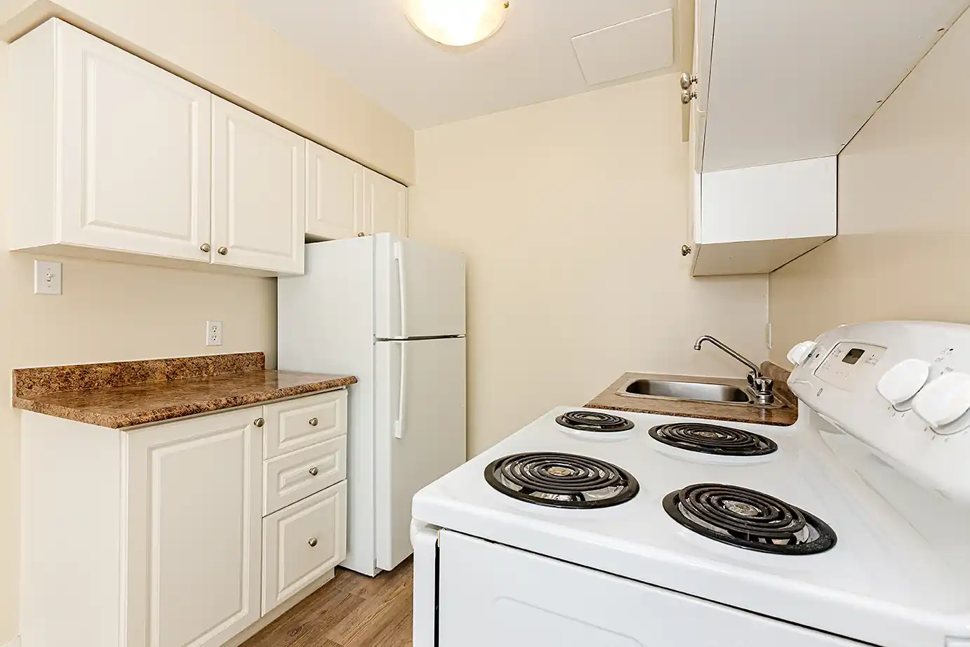 Lancelot Apartments