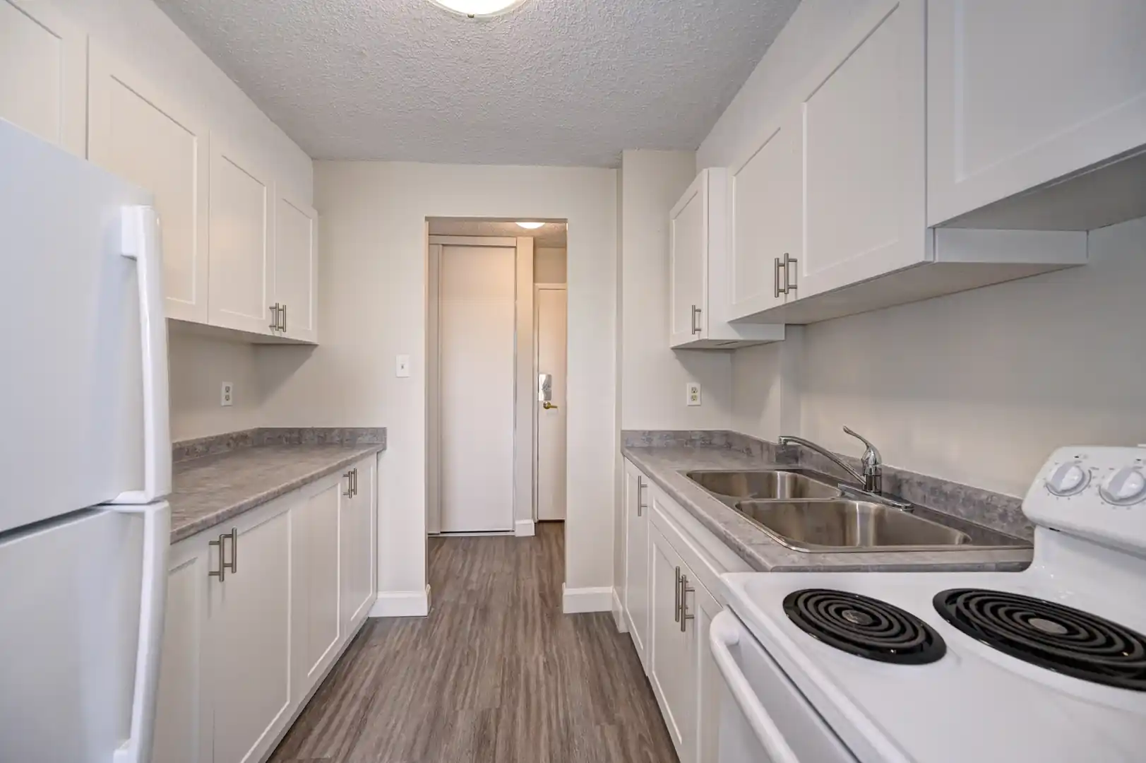 Campbell Court Apartments