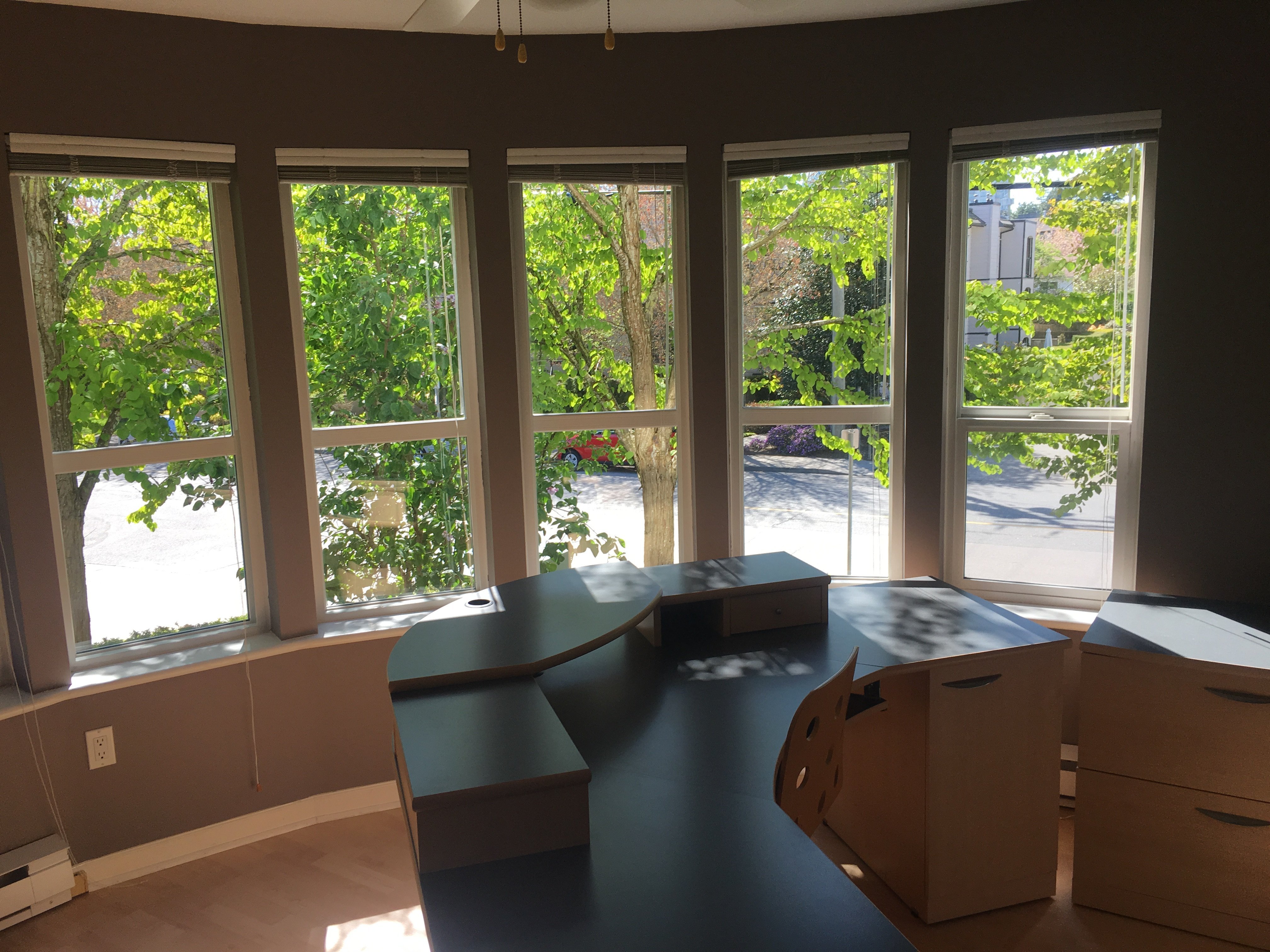 1588 Best Street, White Rock, BC - Condo for rent