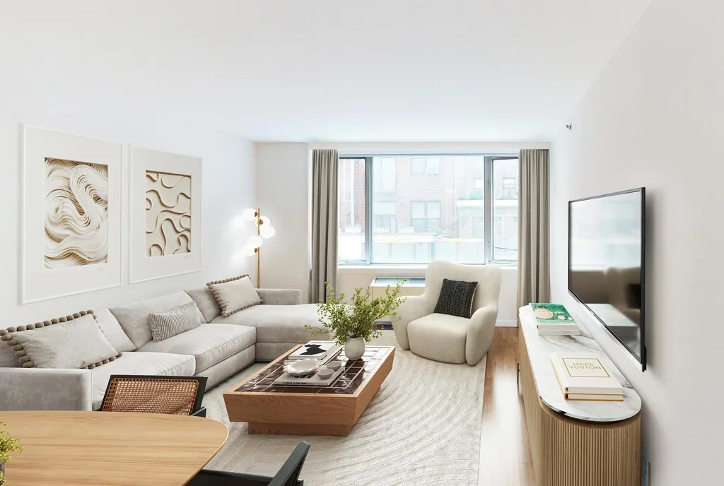 120 West 21st Street #1506