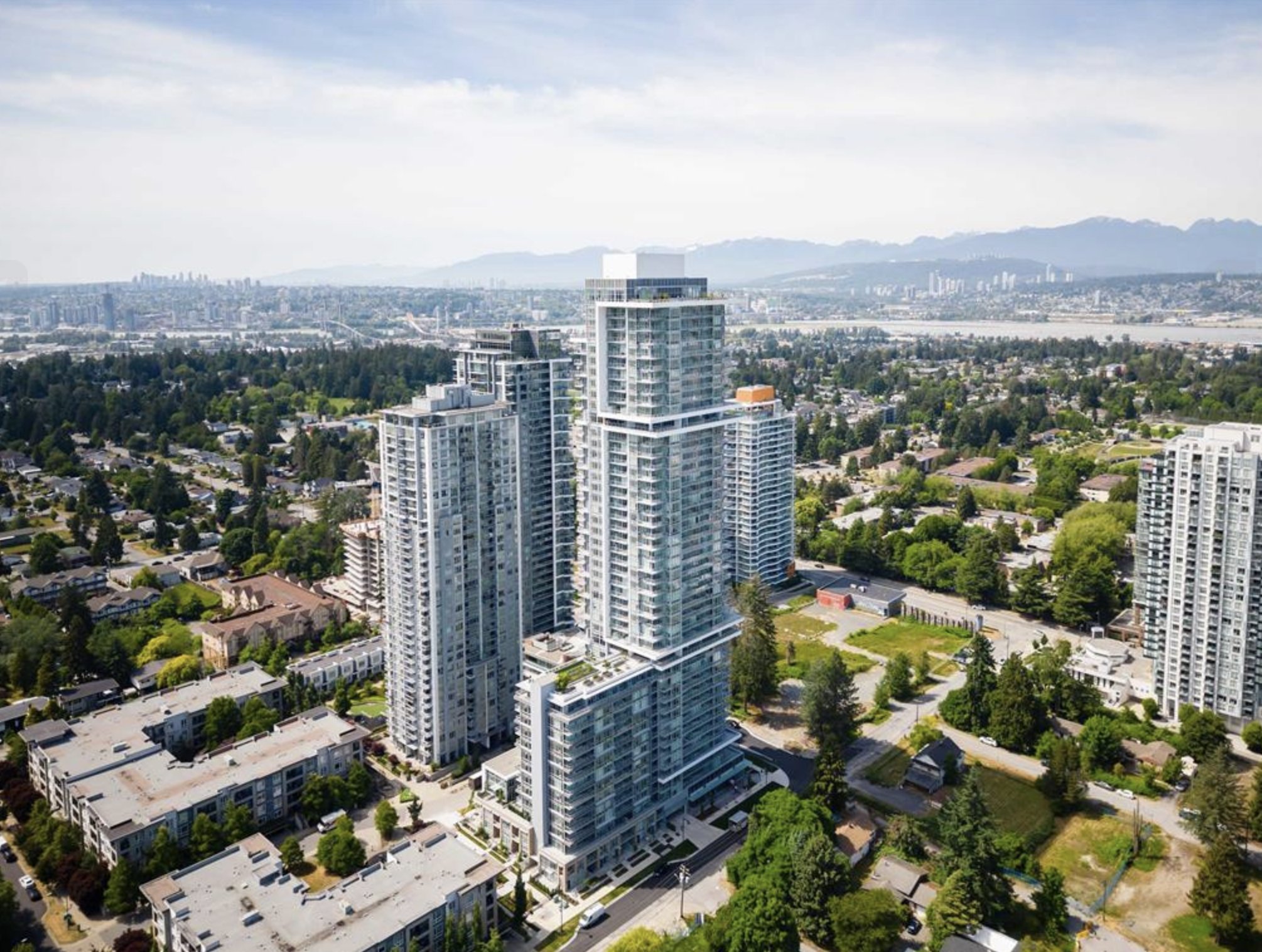13350 Central Avenue, Surrey, BC - Condo for rent