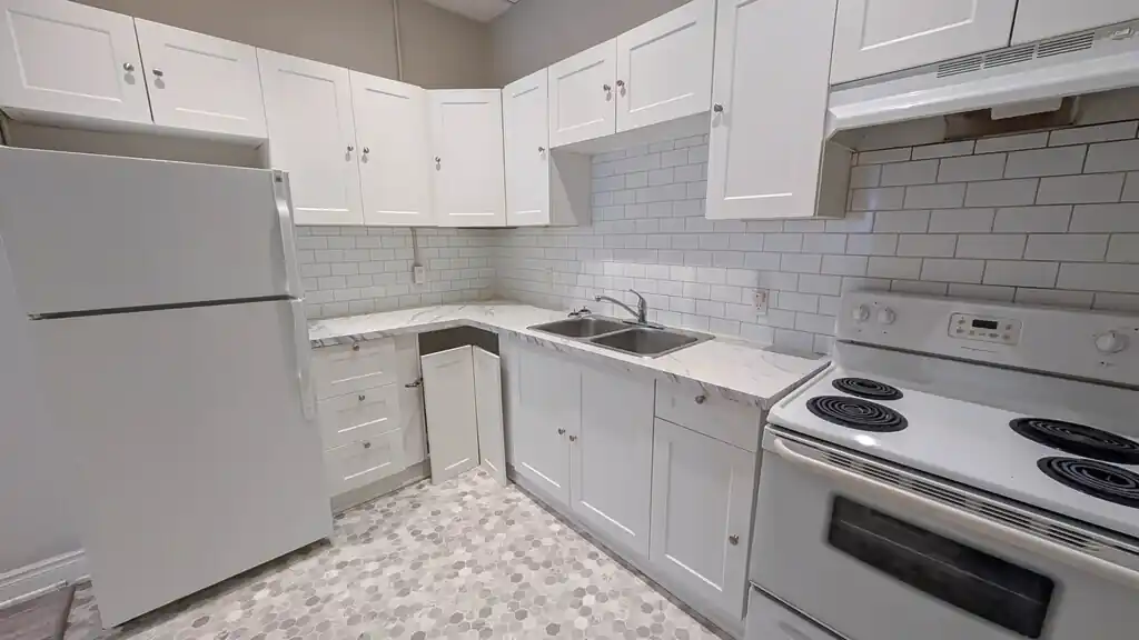 595 King Street - 4