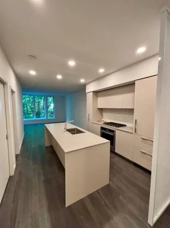 Brand New Redbridge 1 Bed + Den