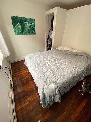 #QSP662. Simply The Best, 1 bed + den & 1 bath