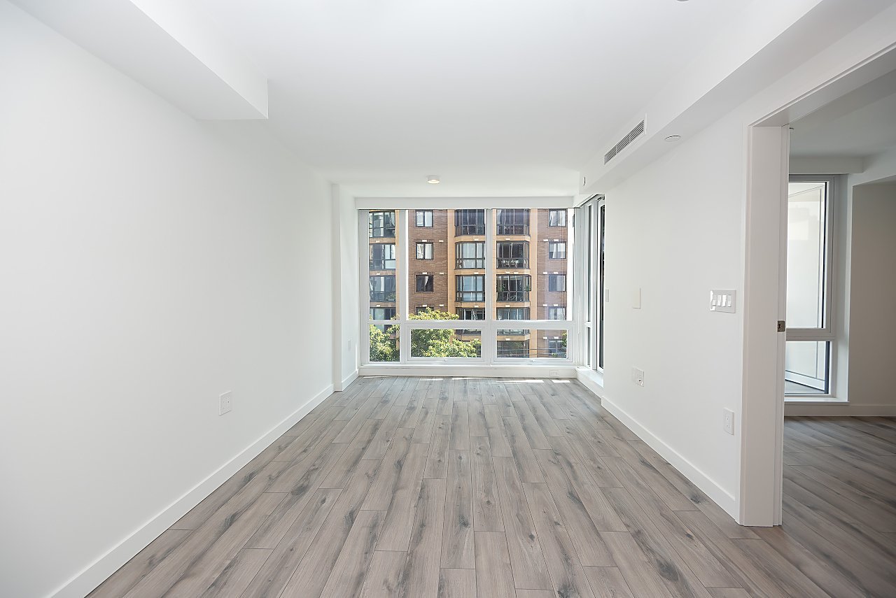 1107 Richards Street