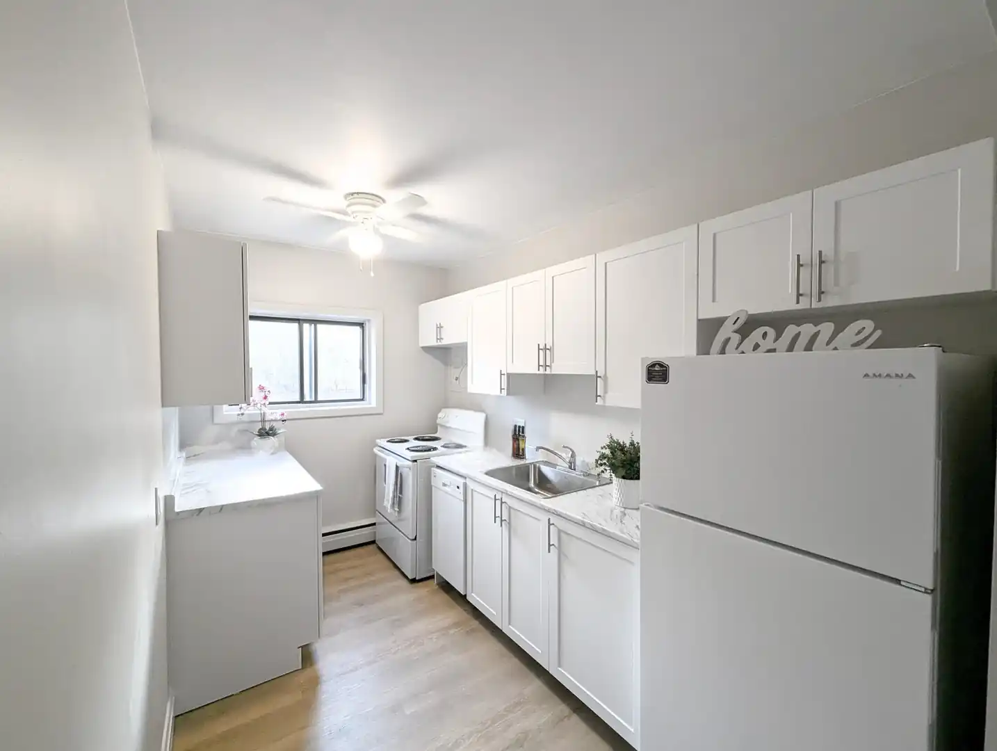 Sienna Apartments - Choose your rent level - Call for Details - Parking Space Included