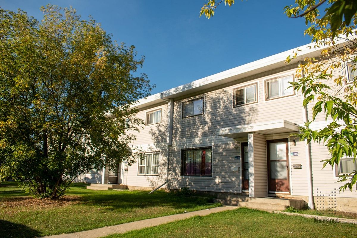 3 bedroom