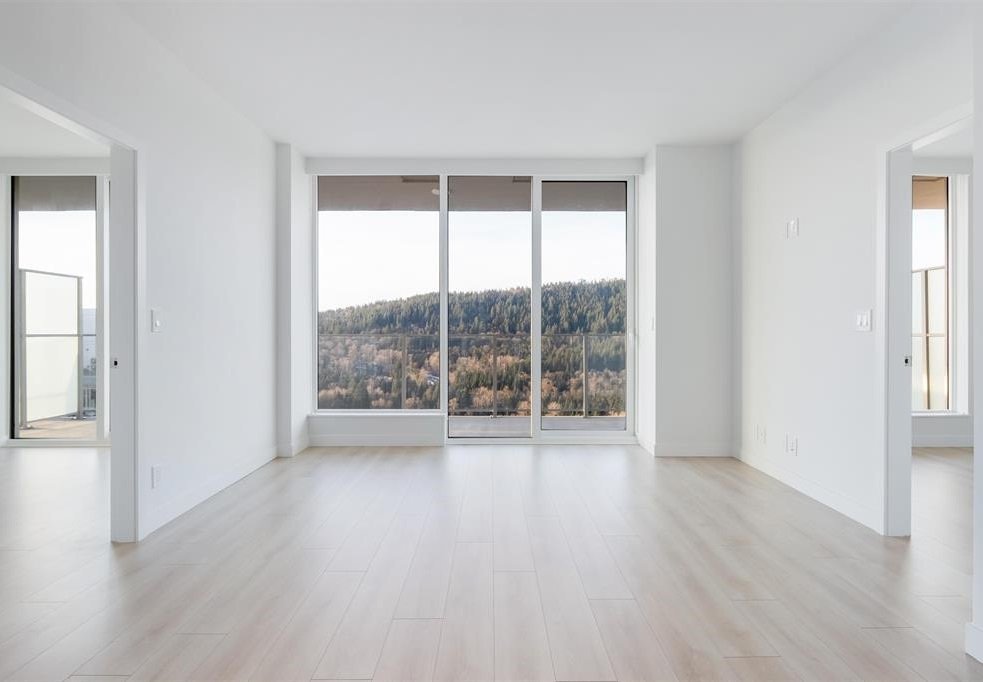 567 Clarke Road, Coquitlam, BC - Condo for rent