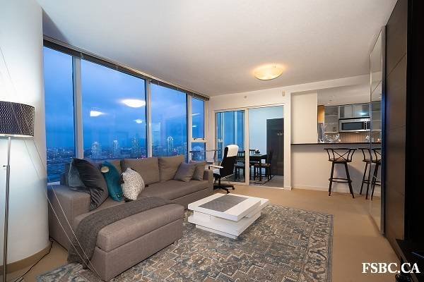 33 Smithe Street, Vancouver, BC - Condo for rent