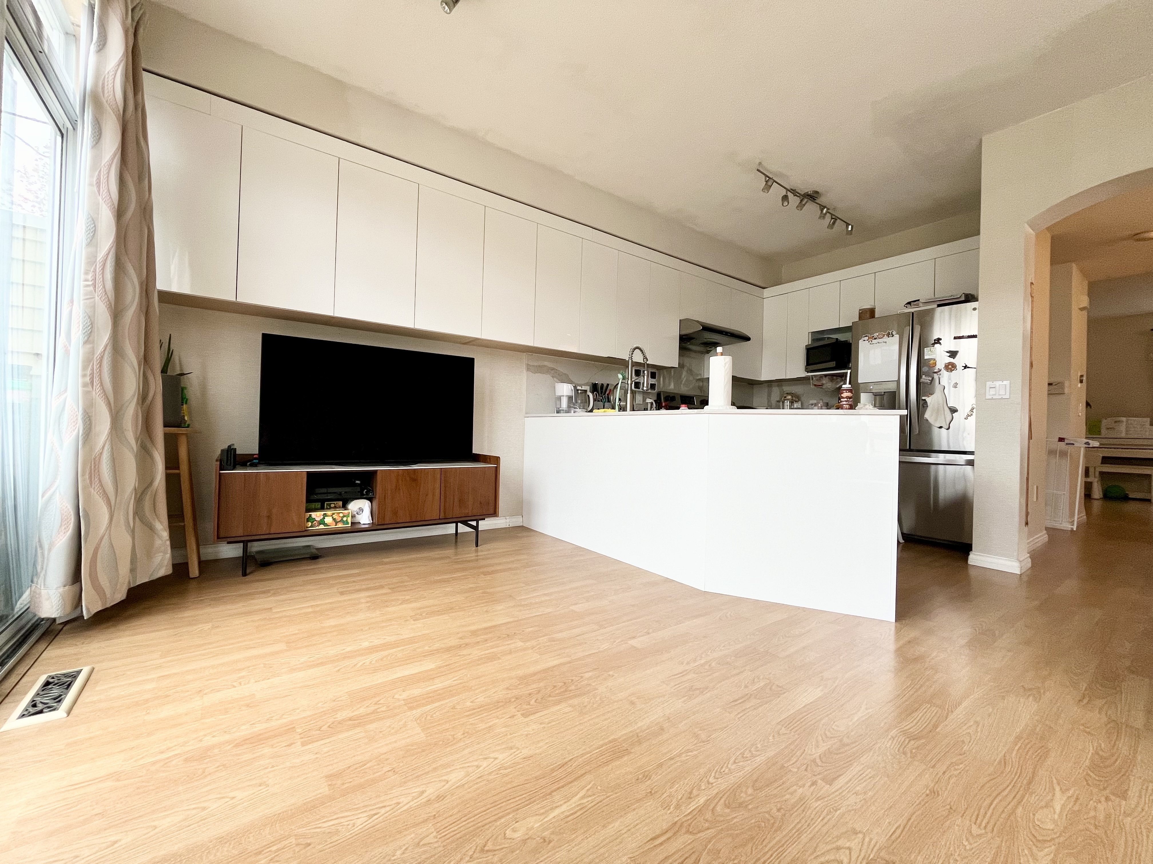 5298 Oakmount Crescent, Burnaby, BC - Town House for rent