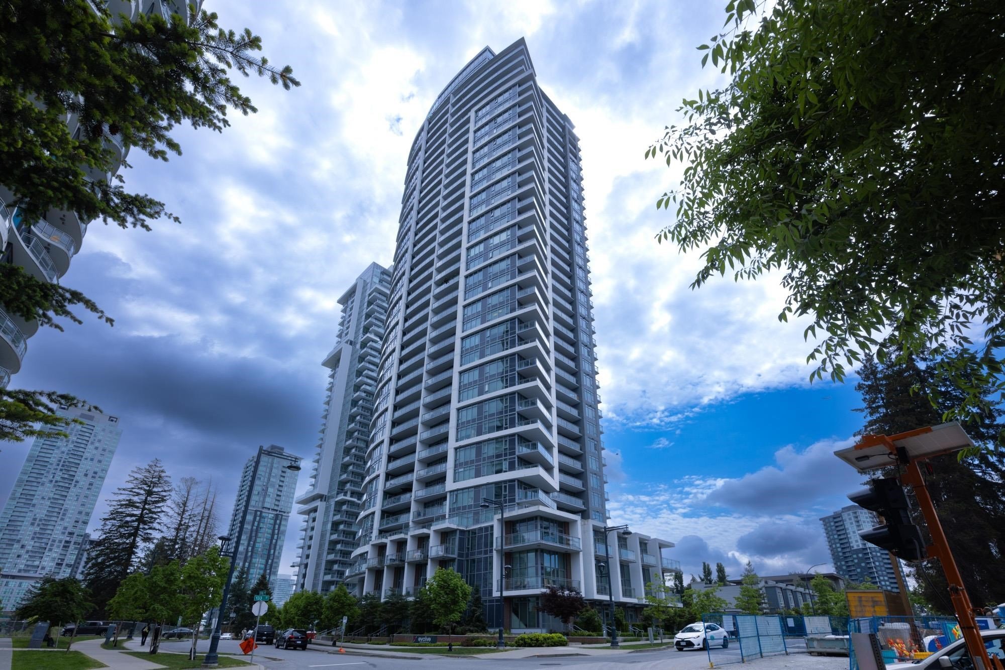 13308 Central Avenue, Surrey, BC - Condo for rent
