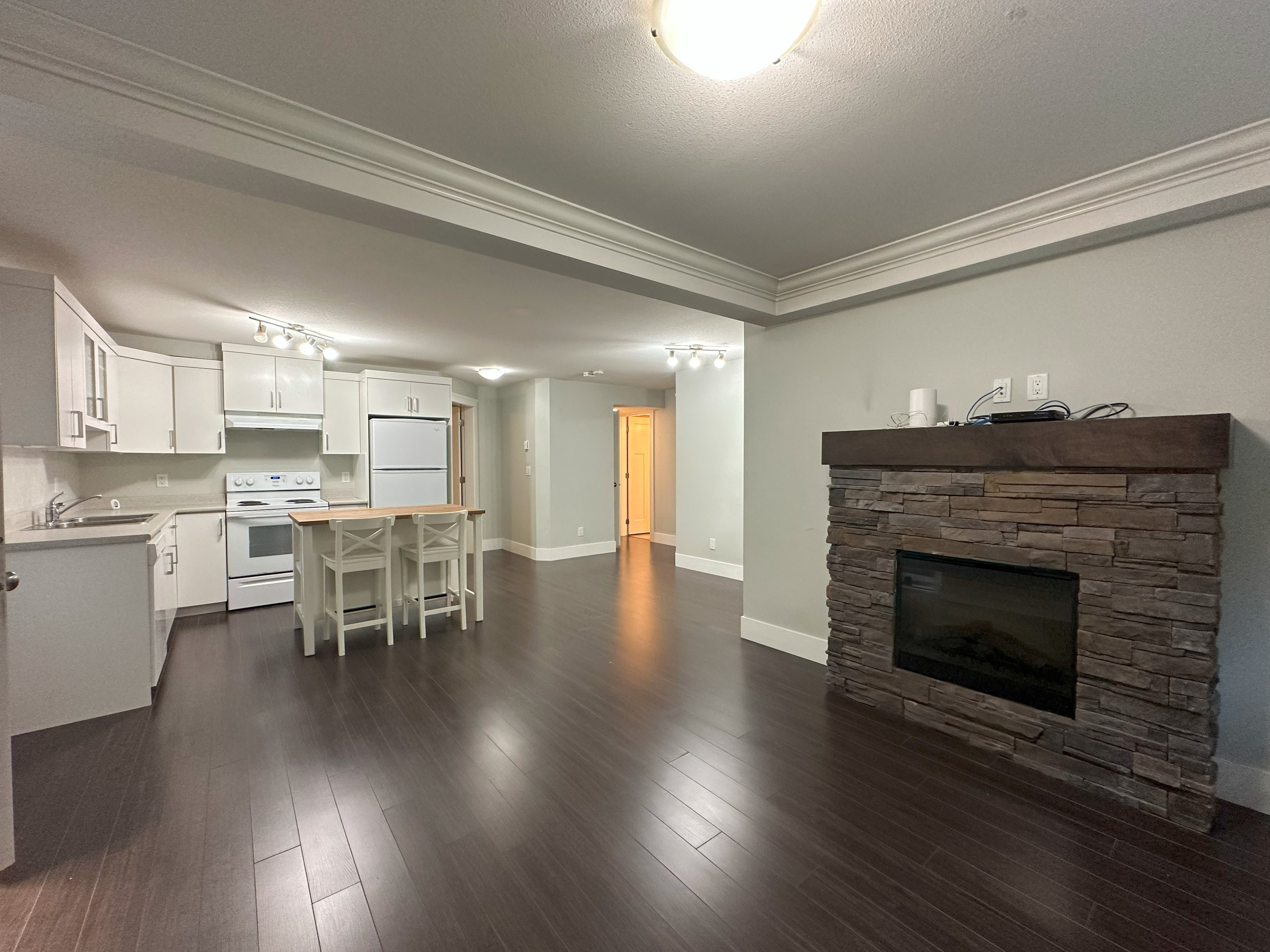 1330 Cooper Court, Coquitlam, BC - Basement for rent