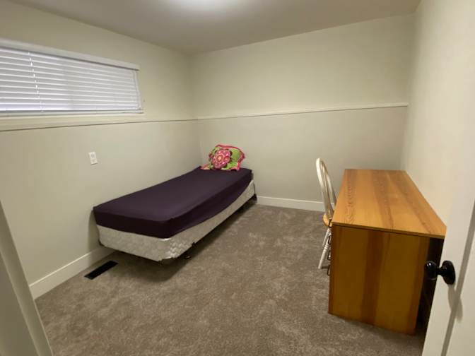 Brookswood - Fernridge, Langley, BC - Room for rent