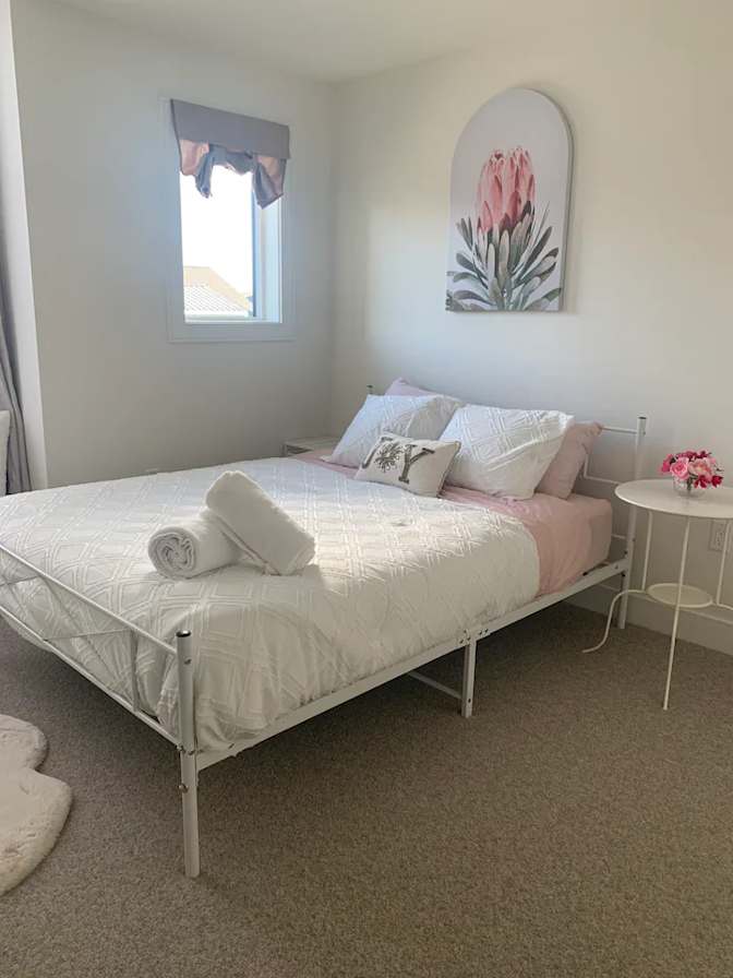 Willoughby, Langley, BC - Room for rent