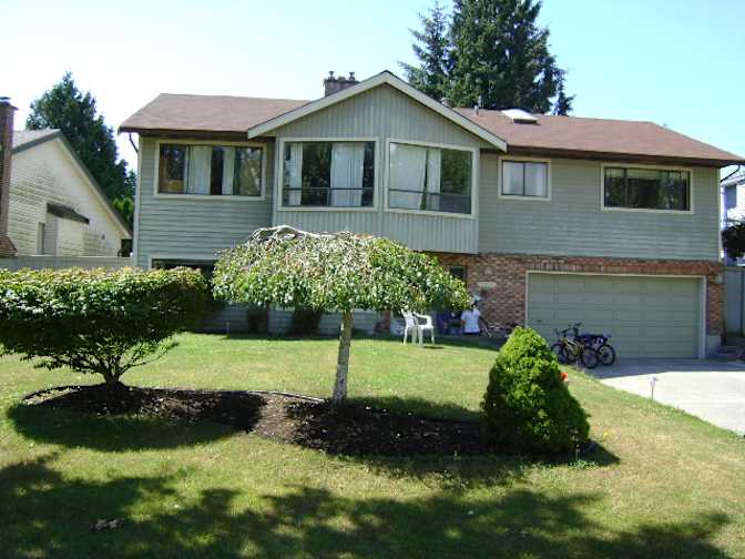 The King George Corridor, White Rock, BC - Room for rent