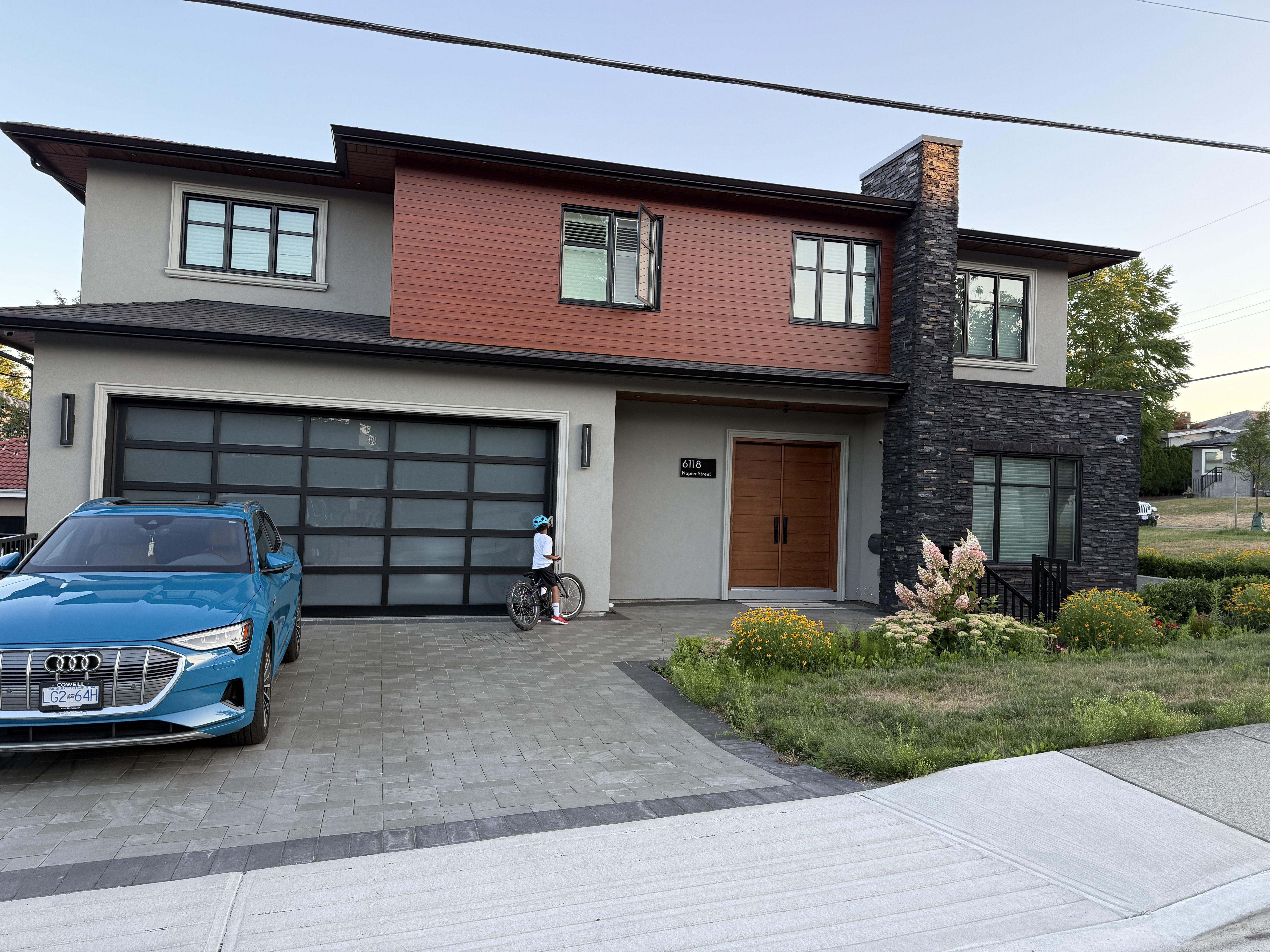 6118 Napier Street, Burnaby, BC - Basement for rent