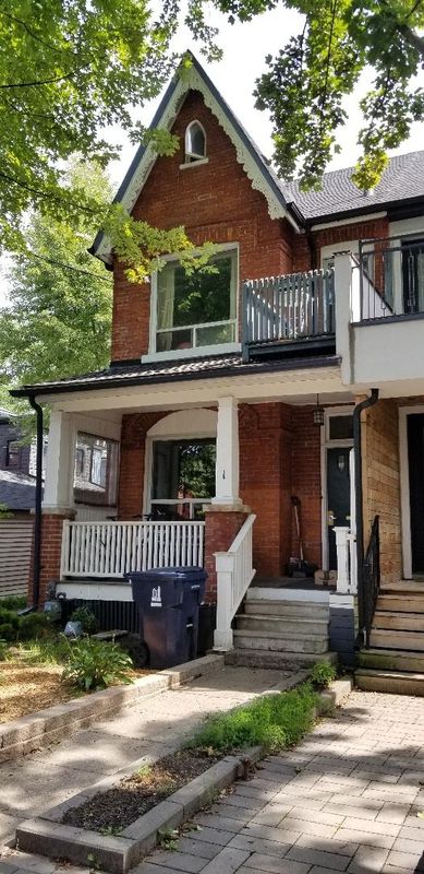 Garden Ave, Toronto, ON