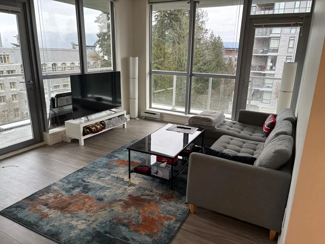 SUMMER SUBLET ONLY