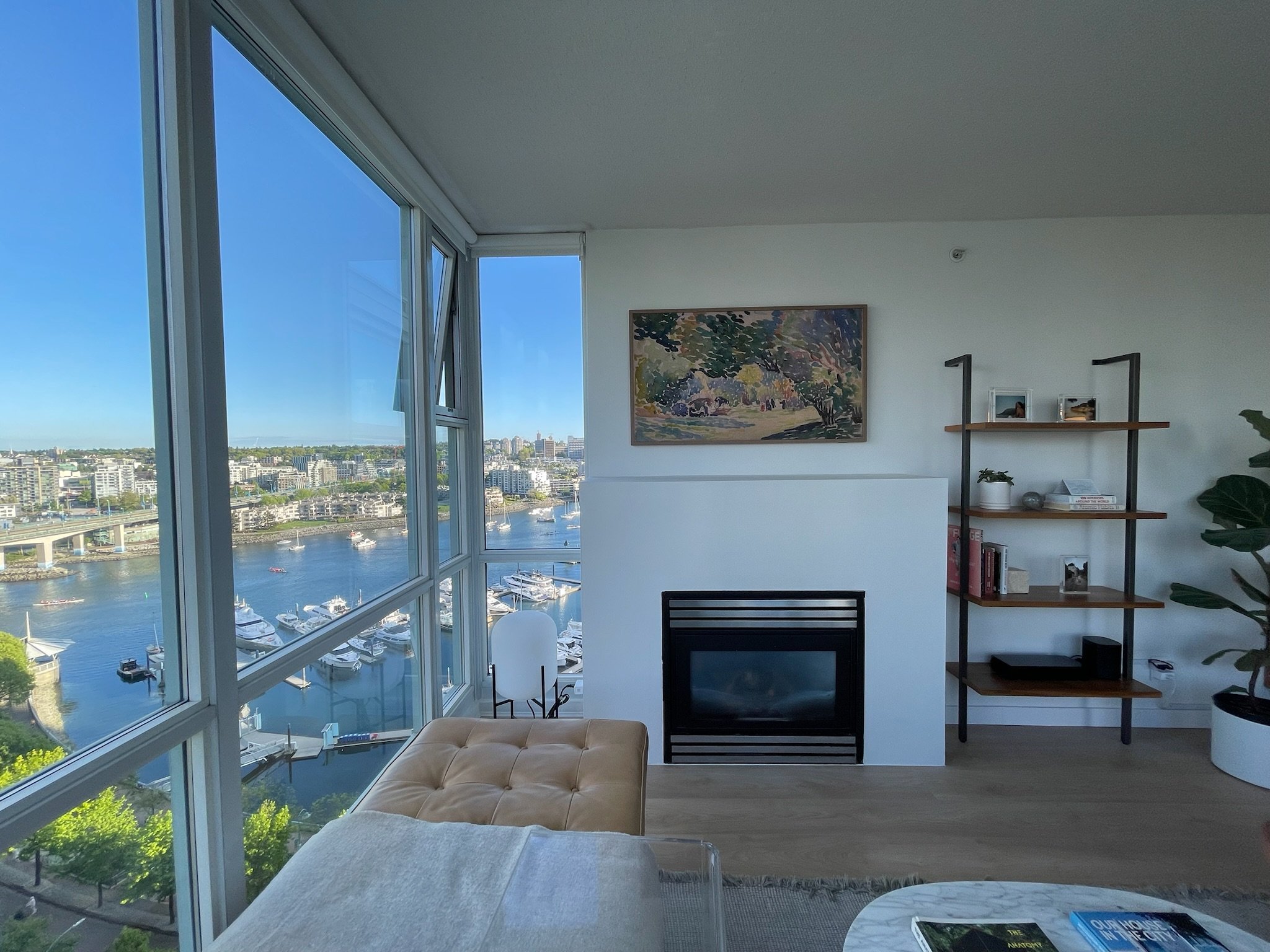 1077 Marinaside Crescent, Vancouver, BC - Condo for rent