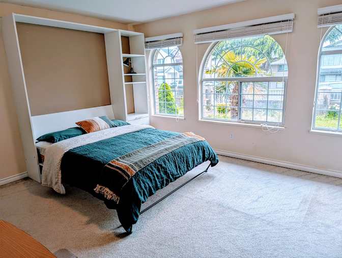 Clinton - Glenwood, Burnaby, BC - Room for rent