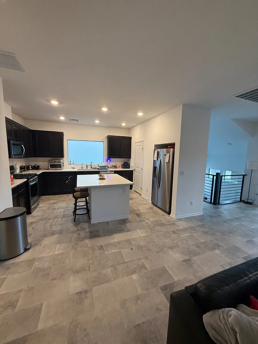 Private Upstairs Suite with Balcony, Garage Parking & Utilities Included