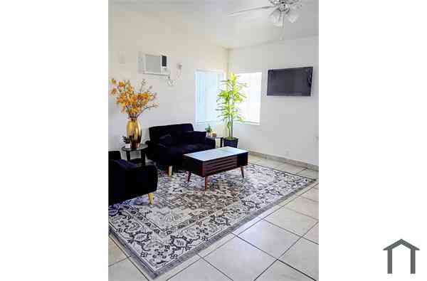 1118 Palm St Las Vegas, NV 89104, Las Vegas, NV