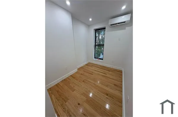 823 Greene Ave Brooklyn, NY 11221, Brooklyn, New York