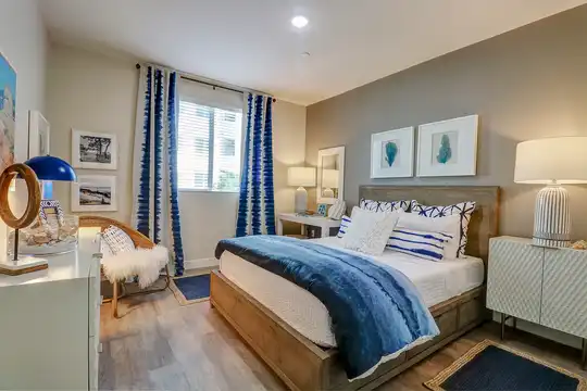 Seagate Homes Apartments