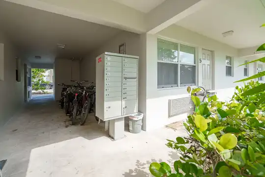 Kay Apartments