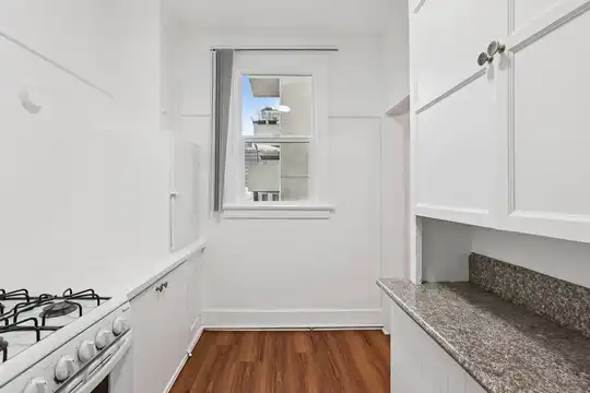 1326 Maryland