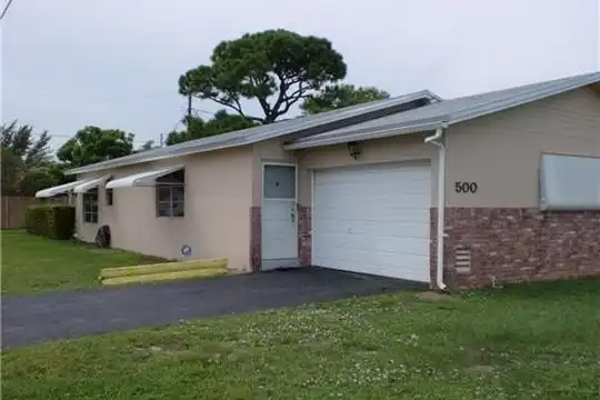 500 NW 53rd St