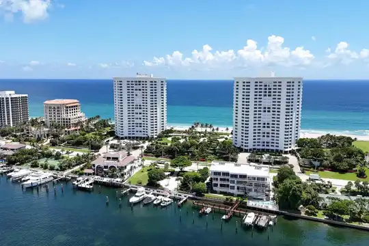 500 S Ocean Blvd #1009