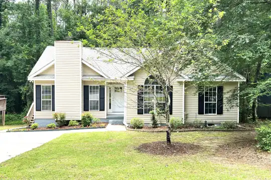 542 Loblolly Ln
