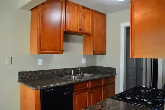 13212 Magnolia St unit F2