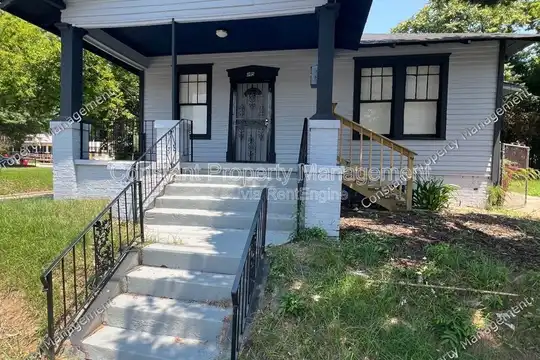 495 Pittman St