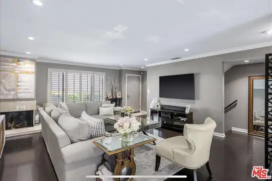 1044 10th St unit 6