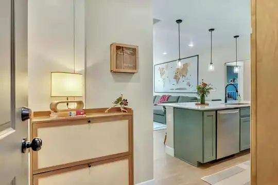 285 High Point Dr unit H203