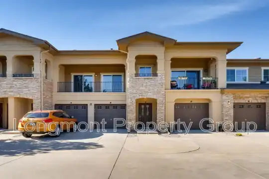 1011 Sonoma Cir unit I