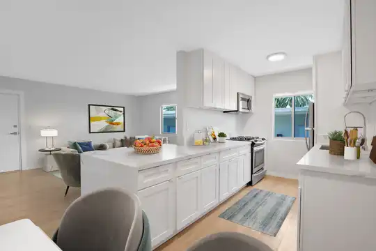 1424 12th St unit 1428-H: R