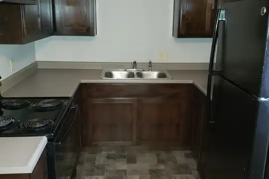 1980 Tenth St unit 1990