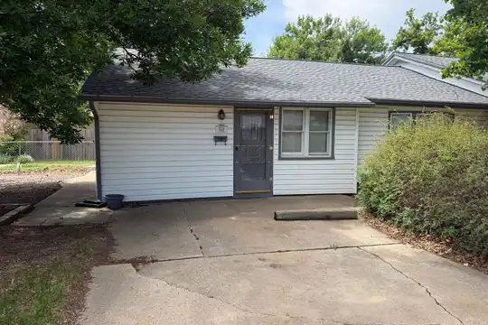 321 10th Ave unit 32110th