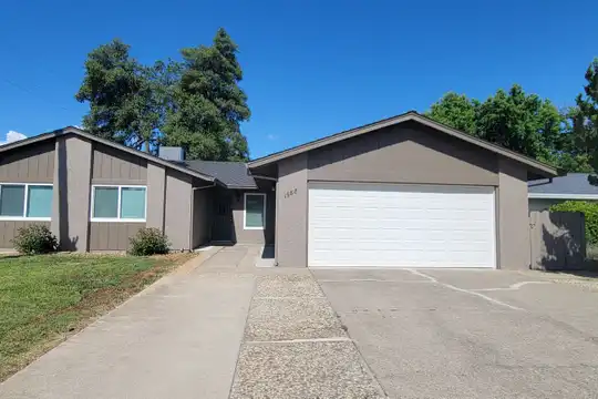 1988 Shasta Pines Way